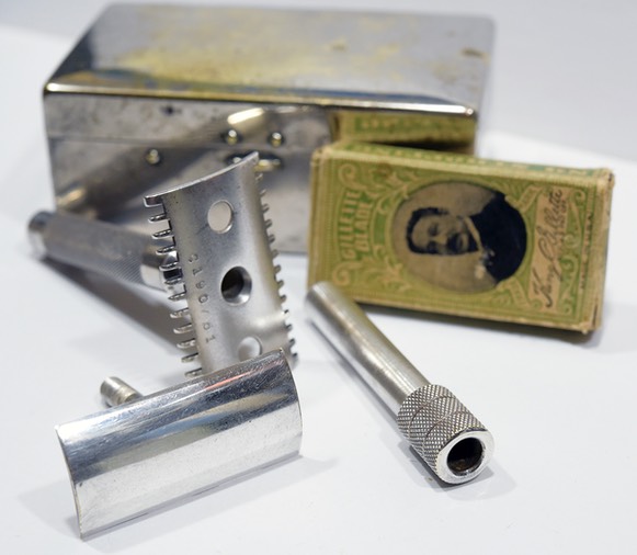 1911 Single Ring Razor 1d.jpg