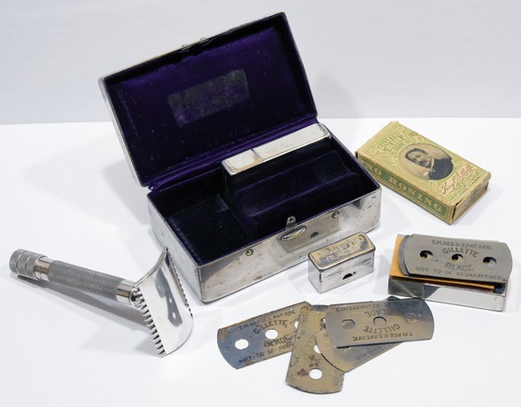 1911 Single Ring Razor 1h.jpg