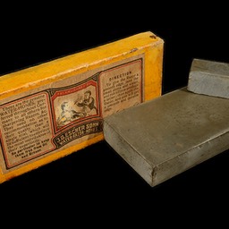 Boxed Greenish 2