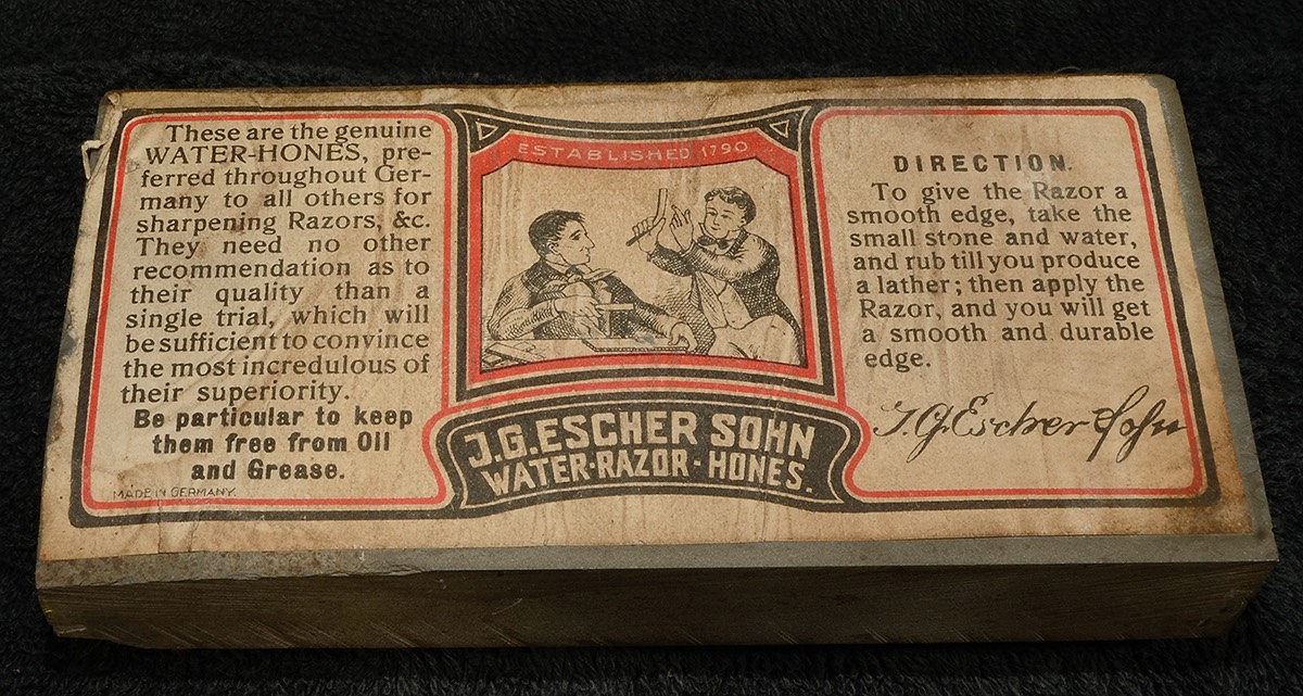 Escher Label 2.jpg