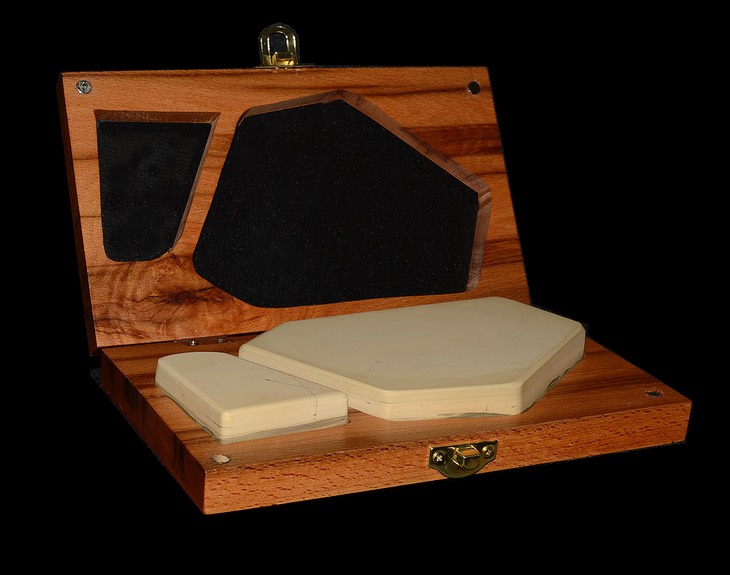 LL Box Open New 1.jpg