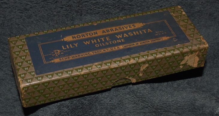 NOS Lily White 1a.jpg