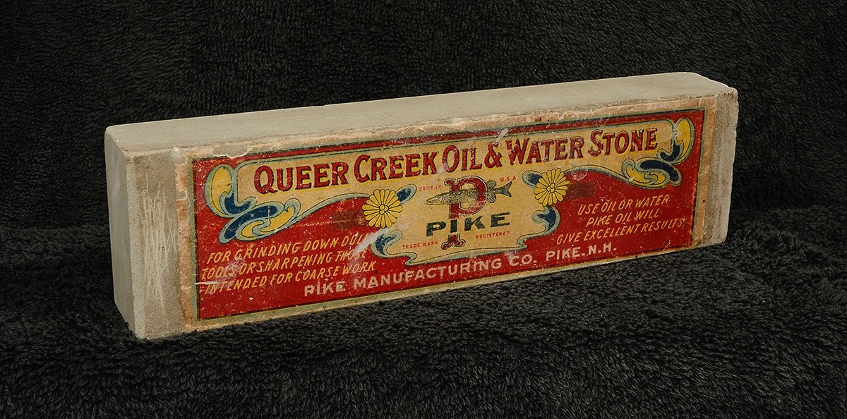 Queer Creek 1 Label